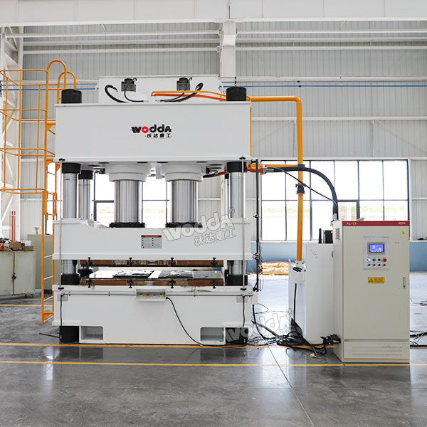 800吨四柱压力机 800吨四柱压力机