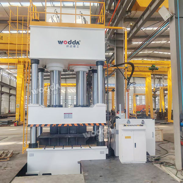 800吨四柱压力机 800吨四柱压力机