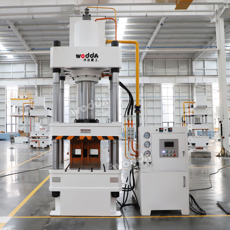 315吨四柱压力机