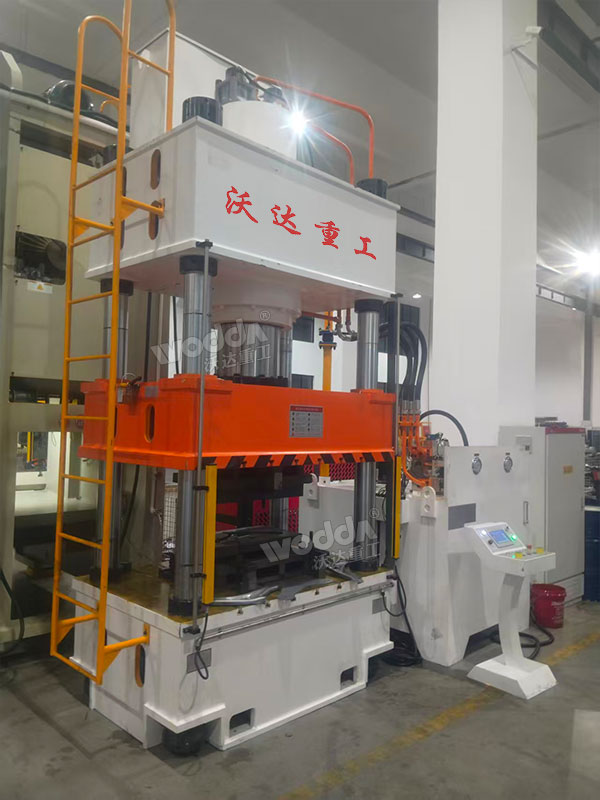 400吨压力机冲压汽车配件试机