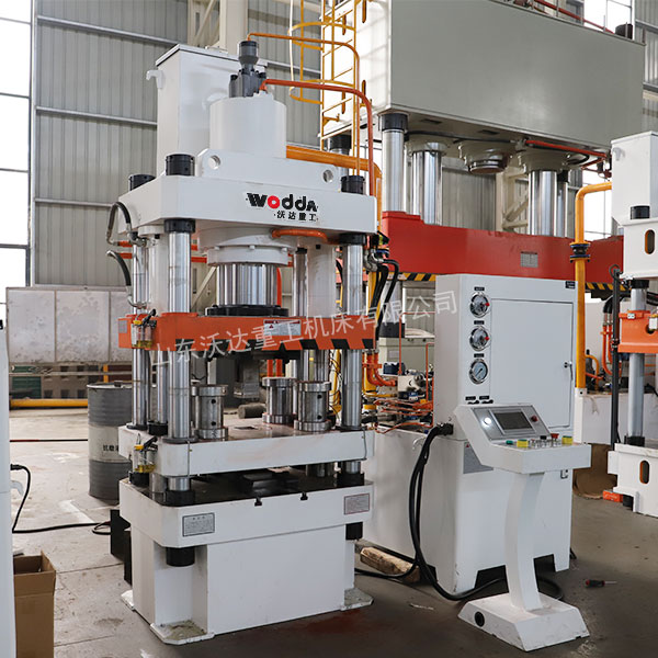 200吨四柱压力机（四梁四柱式）