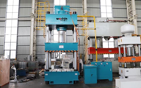 管道弯头生产设备-630吨四柱压力机