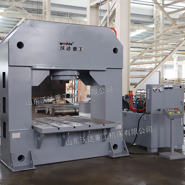 315吨龙门油压机