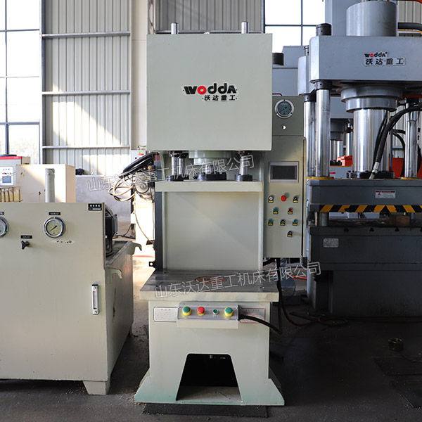 40吨单臂液压机 40吨单臂液压机