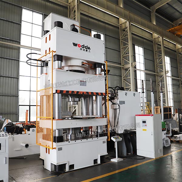 1250吨四柱压力机