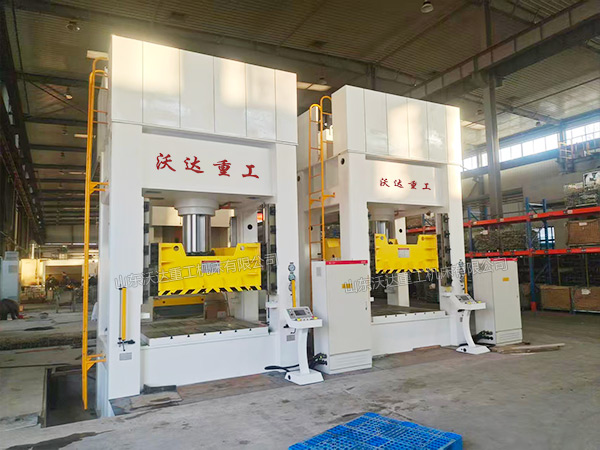 500吨汽车配件成型液压机