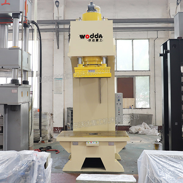 400吨单臂液压机 400吨单臂液压机