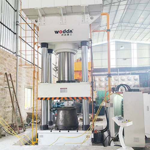 1200吨塑料水缸成型液压机