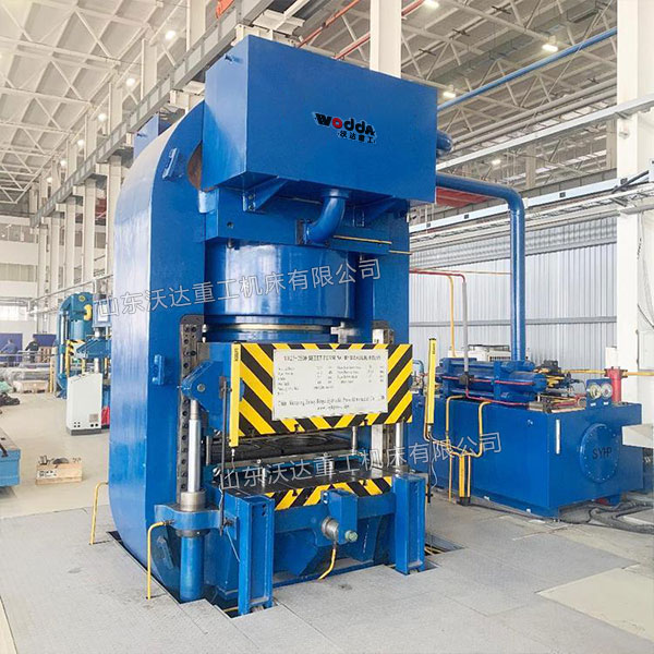 6300吨钢丝缠绕液压机