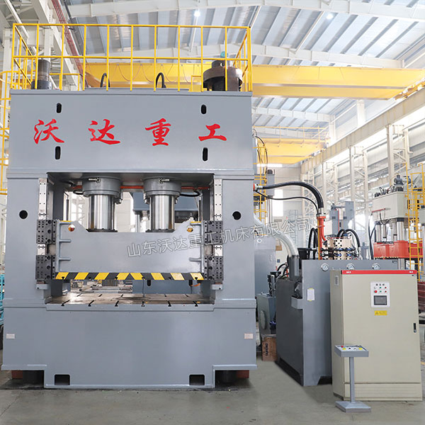 2000吨框架式液压机