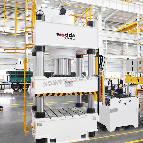 1000吨四柱液压机