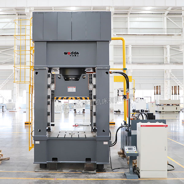 1000吨框架式液压机 1000吨框架式液压机