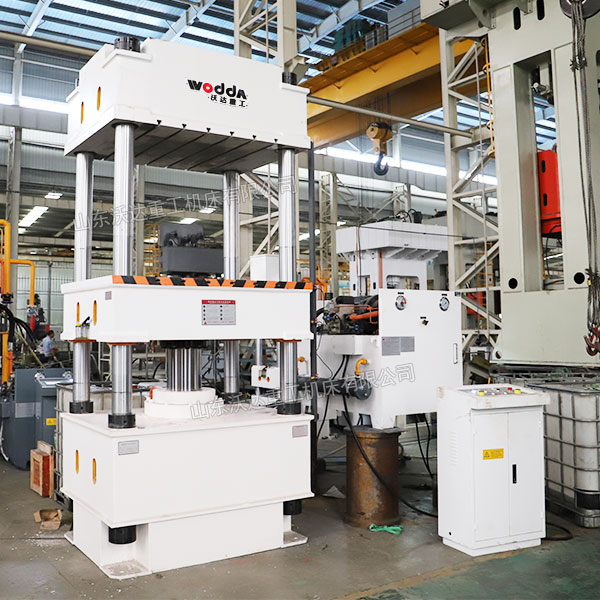 315吨四柱液压机 315吨四柱液压机