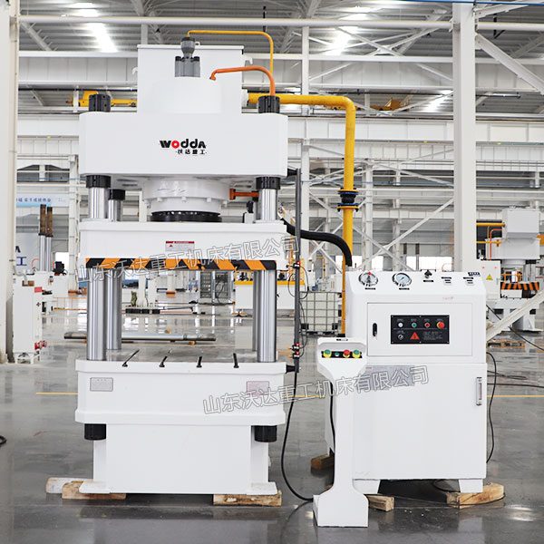 315吨四柱液压机