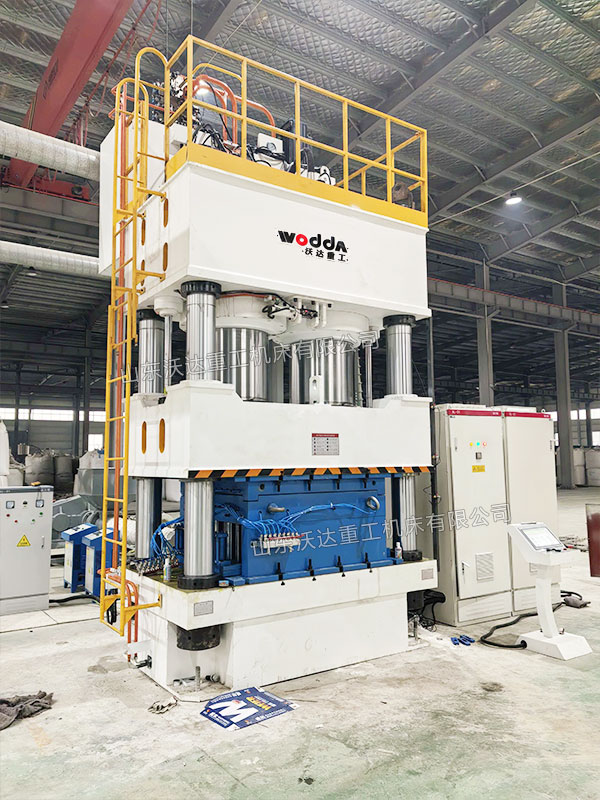 1600吨四柱液压机 1600吨四柱液压机