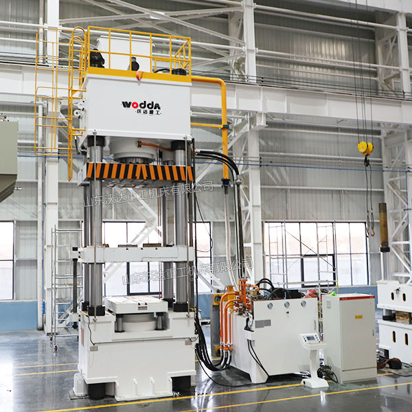 1000吨四柱液压机 1000吨四柱液压机