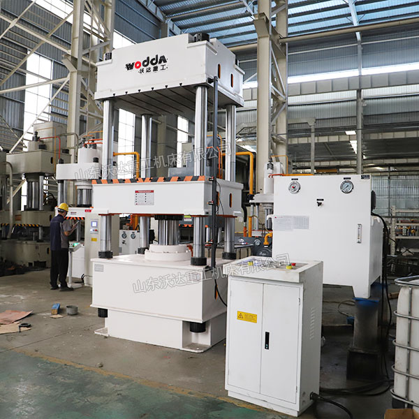 315吨液压机 315吨液压机