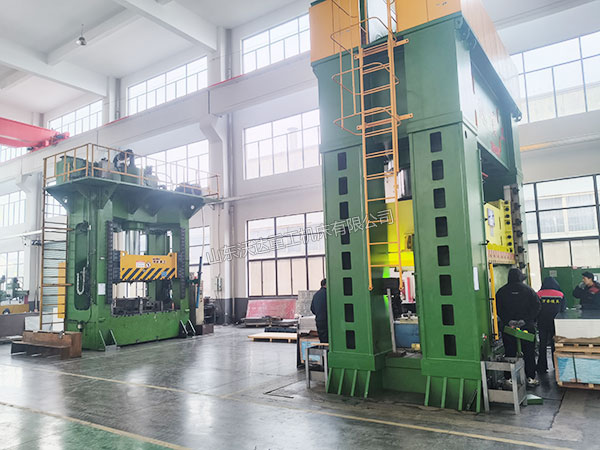 3600吨液压机冲压液冷板 3600吨液压机冲压液冷板