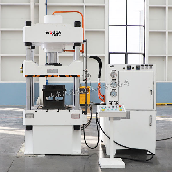 160吨四柱液压机