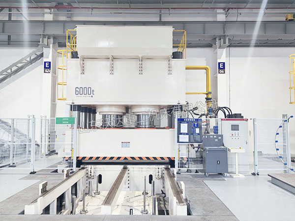 6000吨陶瓷粉末成型液压机