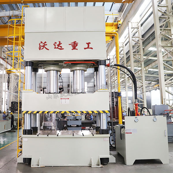 1000吨四柱液压机