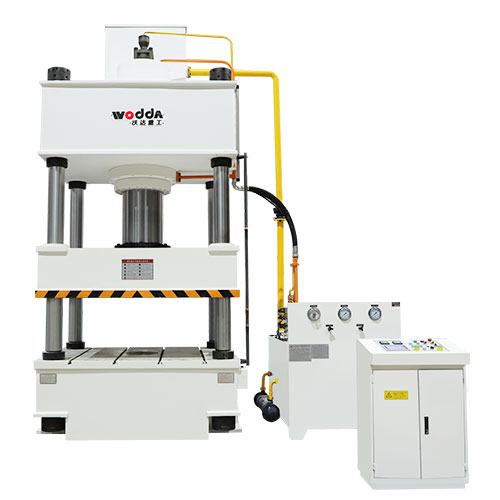 400吨四柱液压机