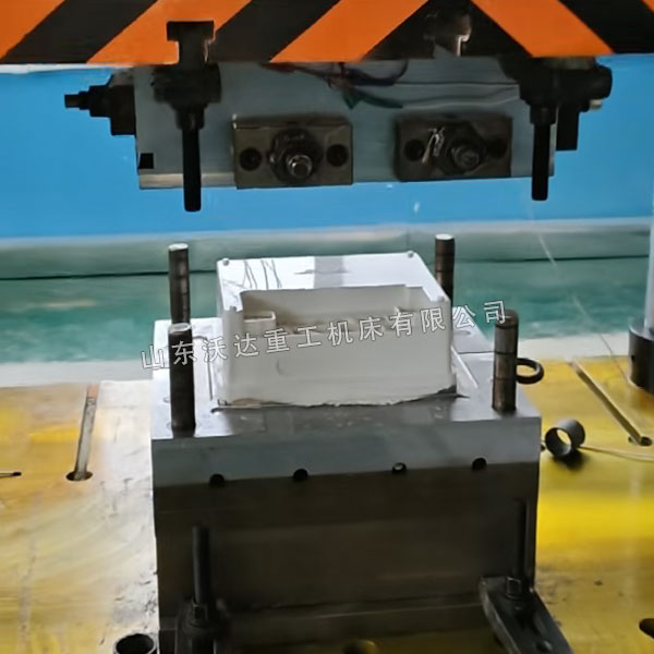 玻璃钢电表箱模压成型