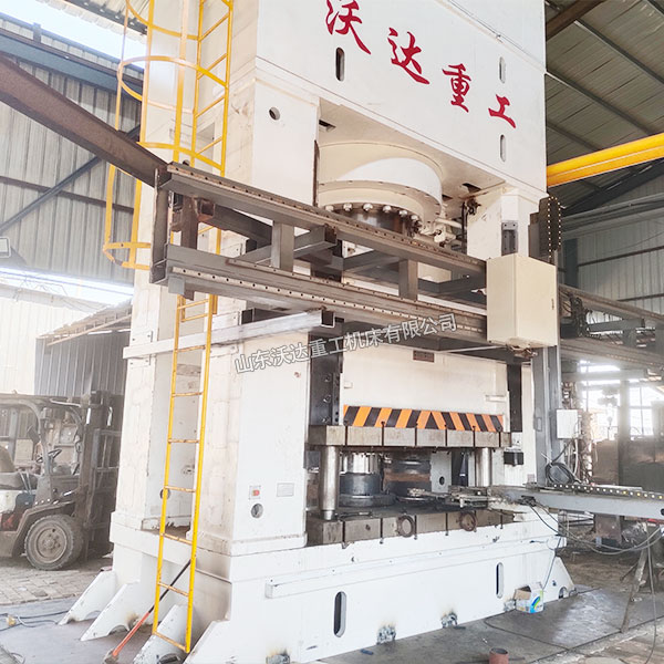 锻造液压机现场