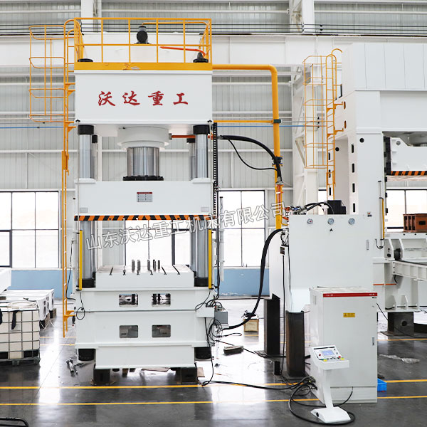 薄板拉伸液压机