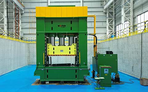 复合材料成型液压机概述