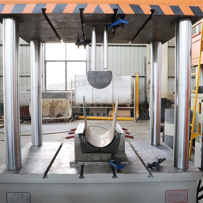 250吨钣金折弯液压机