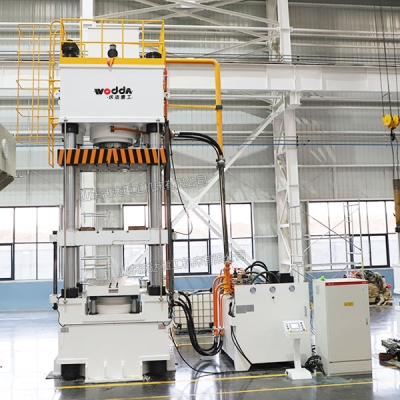 1000吨粉末成型液压机