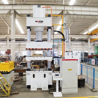 315吨陶瓷粉末成型液压机