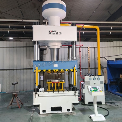 315吨不锈钢百叶窗成型液压机